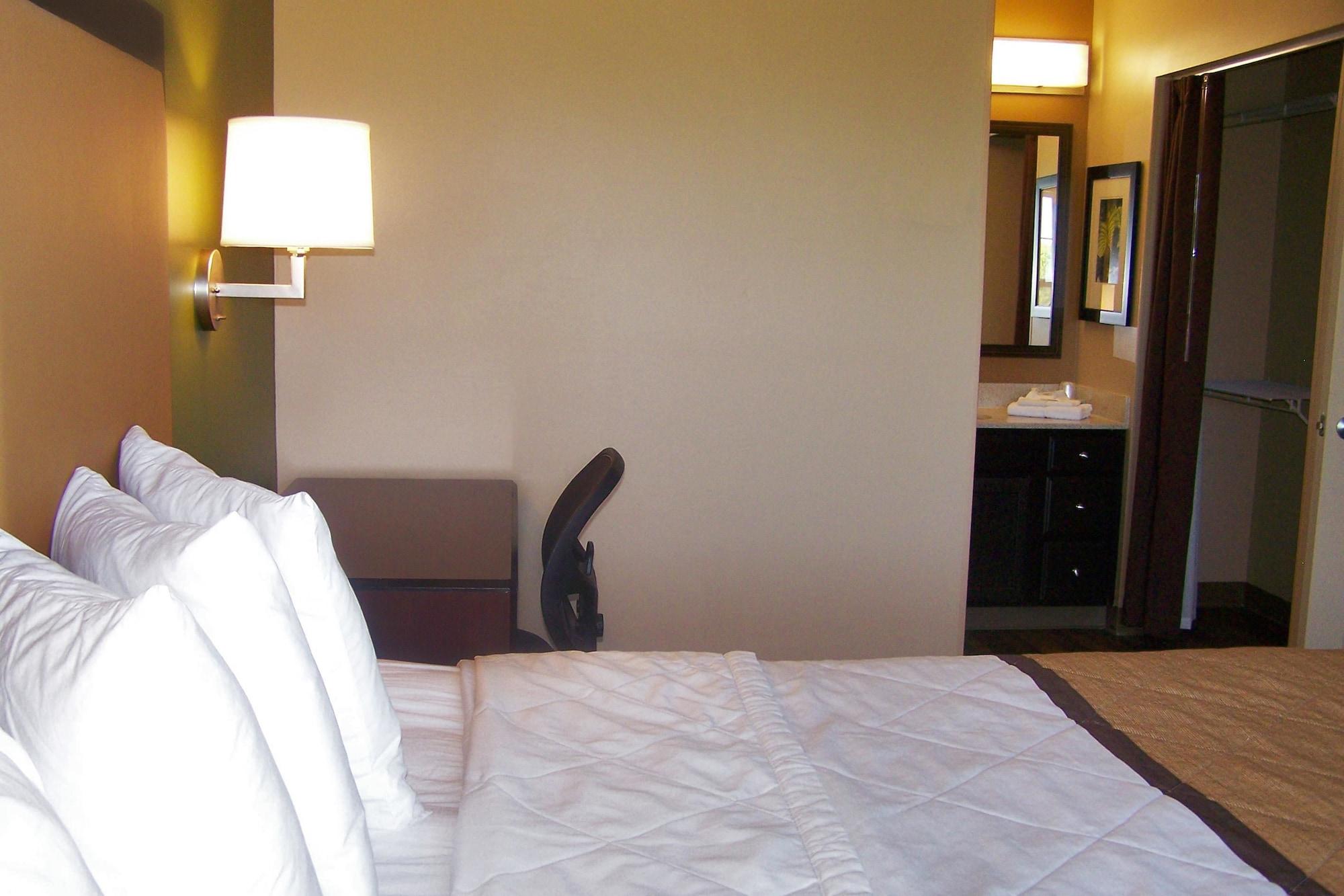 Extended Stay America Suites - Kansas City - Overland Park - Metcalf Ave Exterior photo